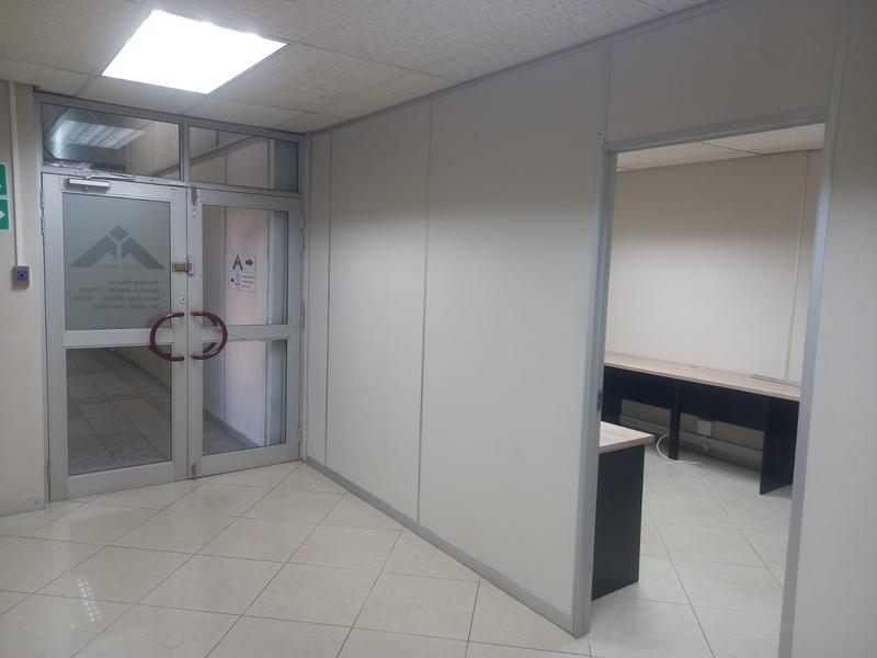 To Let commercial Property for Rent in Mill Park Eastern Cape
